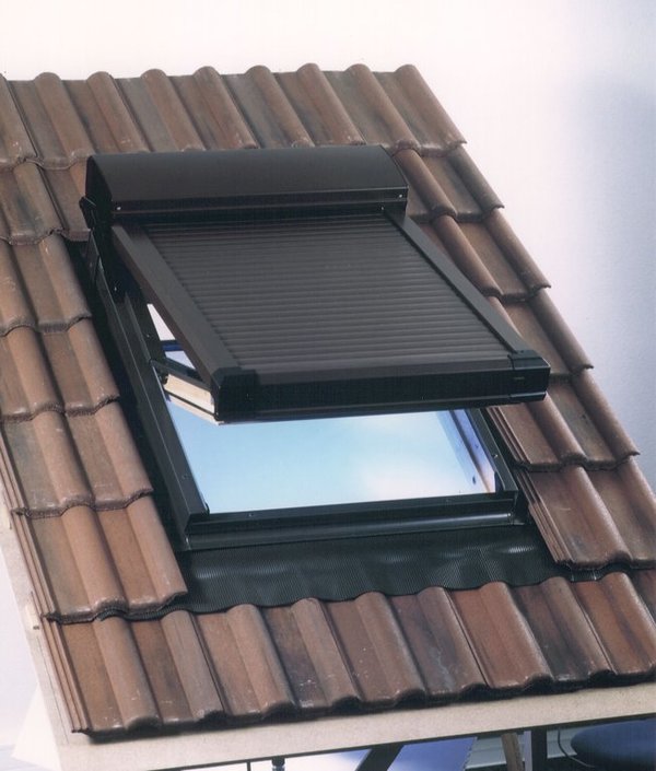 Dachfensterrollladen ATIX 230 V für VELUX® GGL Dachfenster